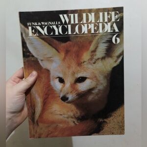 5/$15 • 🐱 volume 6 of the Funk & Wagnalls Wildlife Encyclopedia